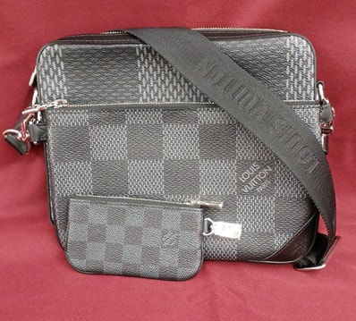Louis Vuitton Trio Messenger Damier Graphite