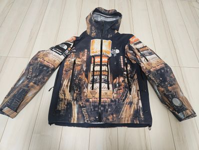 Supreme x The North Face Taped Seam Shell Jacket "Times square" NP52207I x NF0A82RK