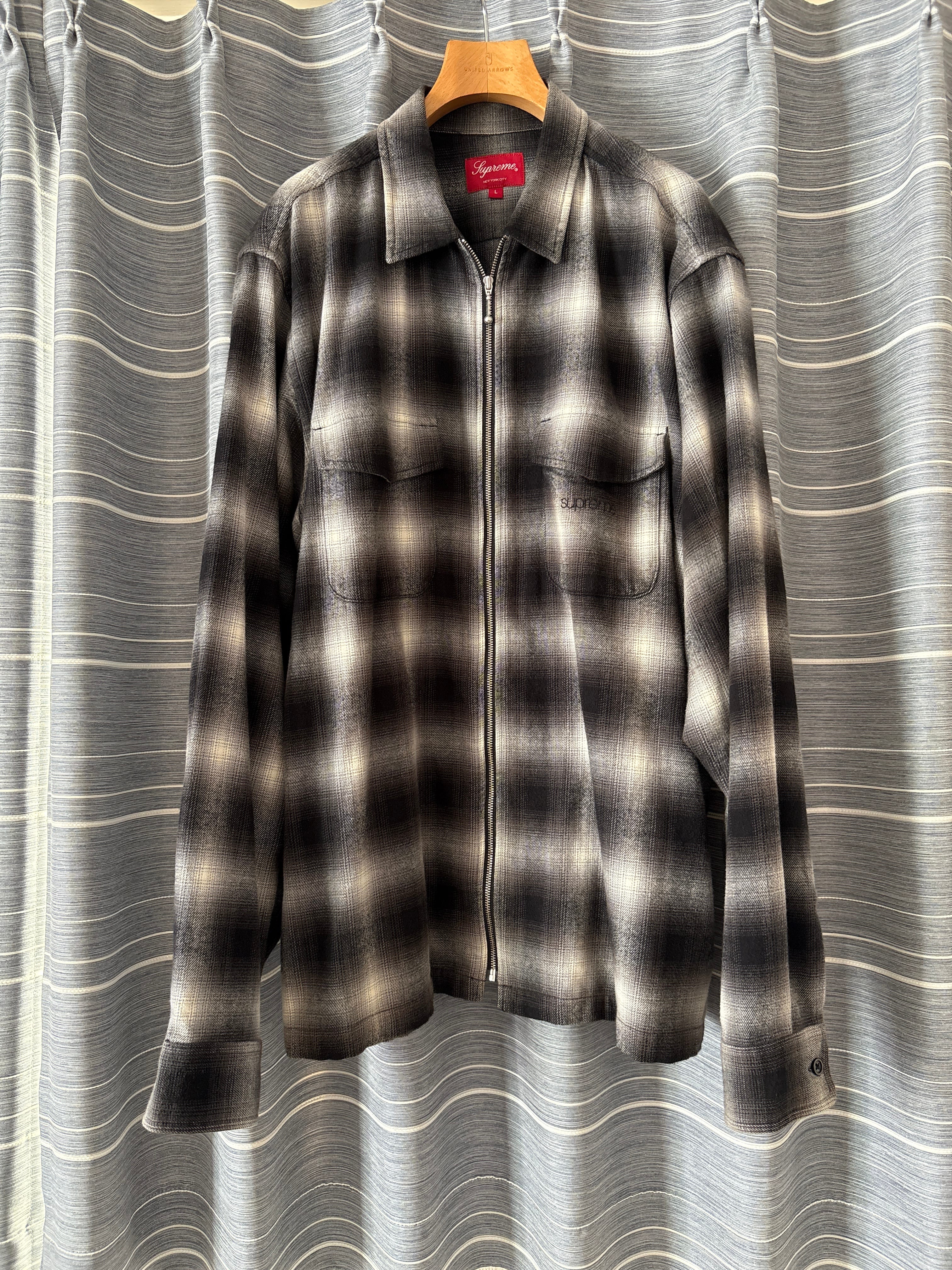 シュプリーム シャドウ プラッド フラネル ジップ アップ シャツ "ブラック"