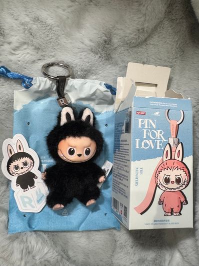 POP MART THE MONSTERS (LABUBU) Pin for Love Series-Vinyl Plush Pendant (N-Z) R