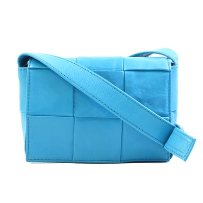ボッテガヴェネタ BOTTEGAVENETA 斜め掛けショルダーバッグ キャンディ カセット レザー ブルー レディース【中古】 e61902a