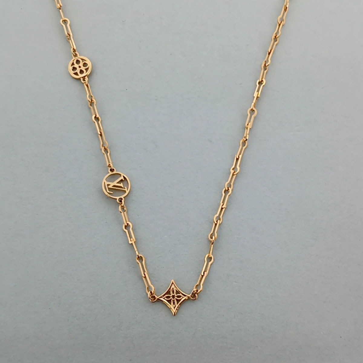 LOUIS VUITTON ルイ・ヴィトン コリエ フォーエバー ヤング ネックレス M69622 メタル ゴールド レディース【中古】