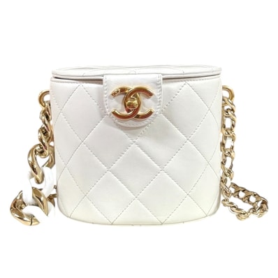 シャネル バニティバッグ マトラッセ ショルダーバッグ レザー ホワイト レディース CHANEL 中古