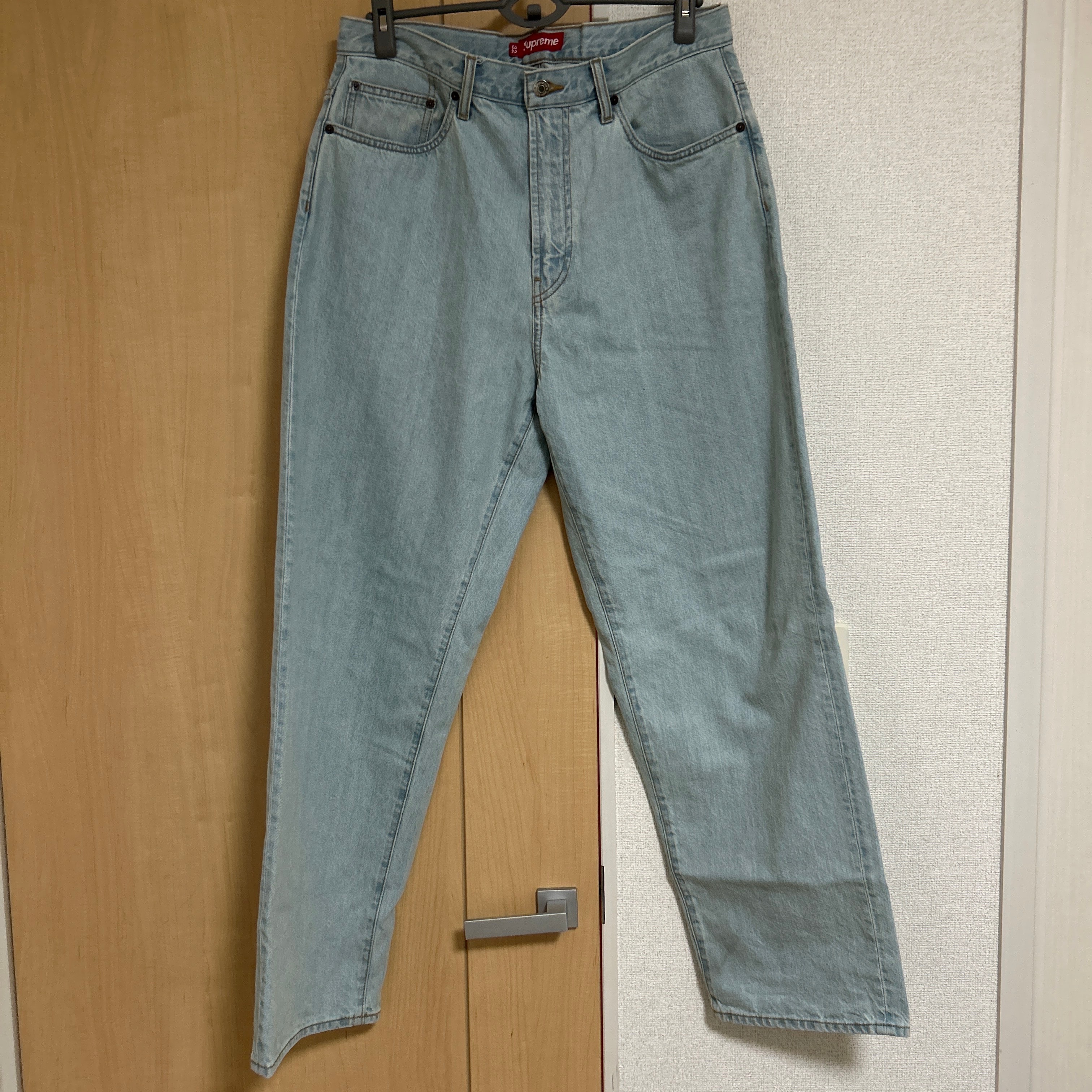 Supreme Baggy Jean (25FW) "Light Washed Indigo"