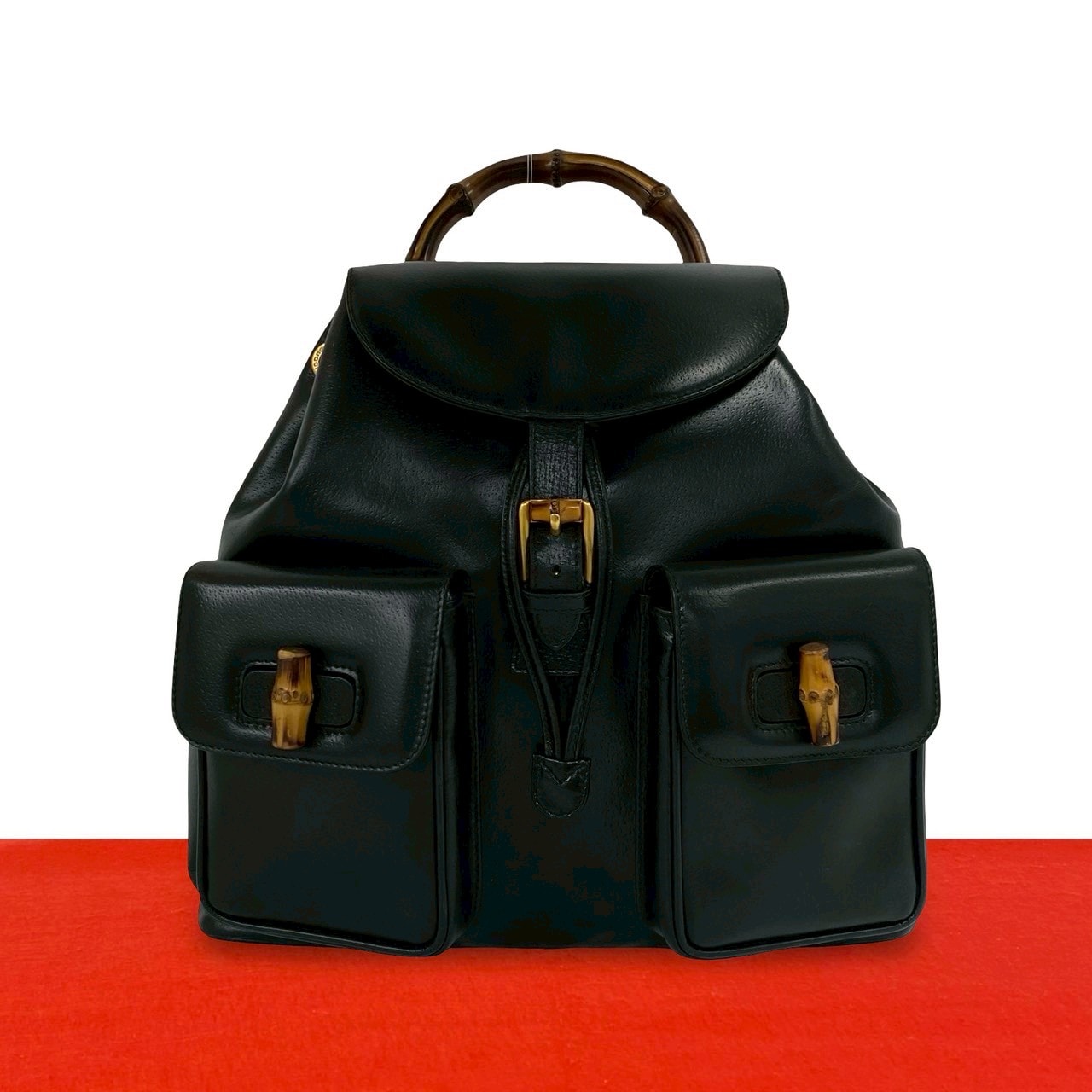GUCCI グッチ バンブー ロゴ 金具 レザー リュックサック ブラック
 37162