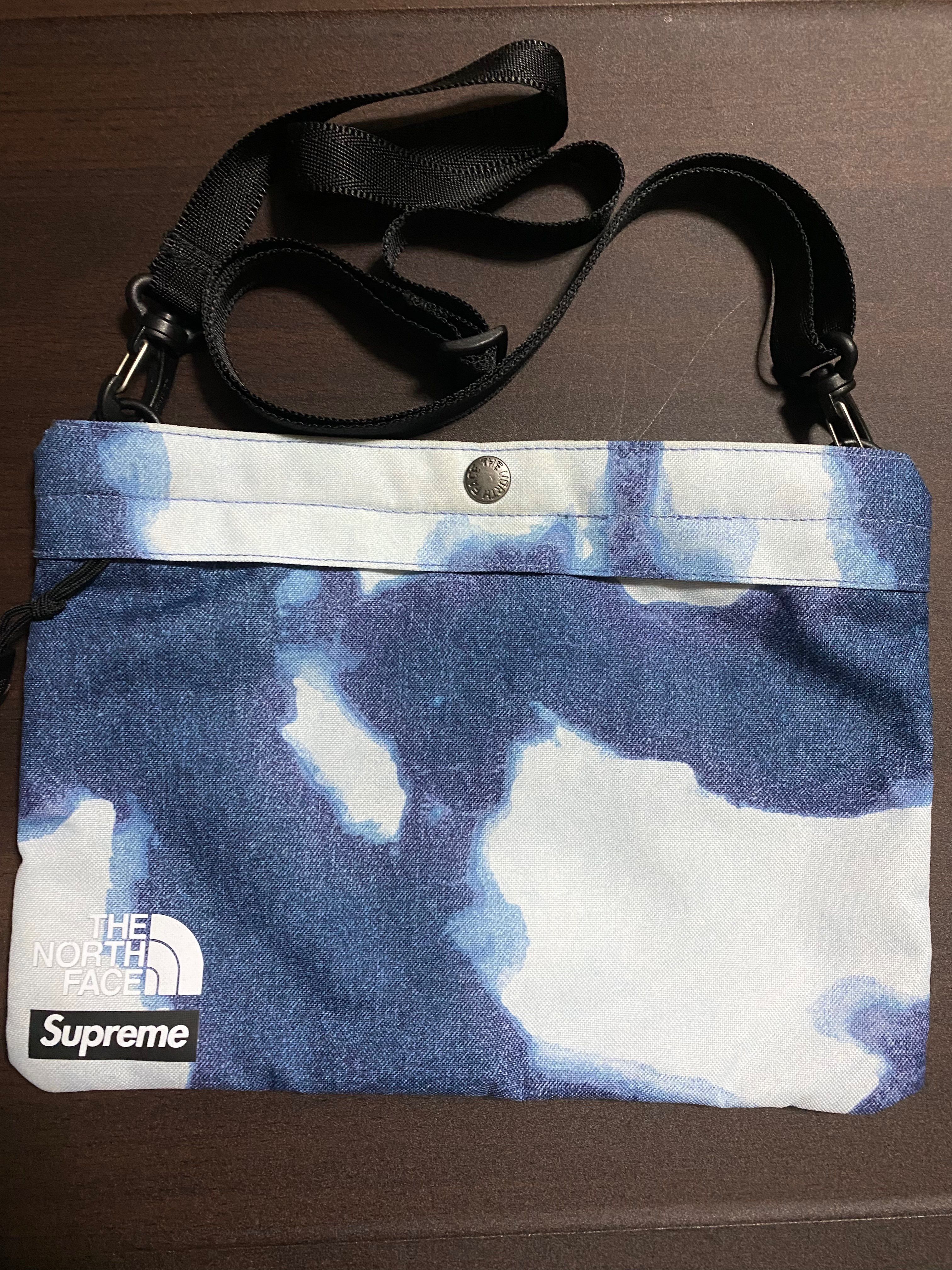Supreme x The North Face Bleached Denim Print Shoulder Bag "Indigo"