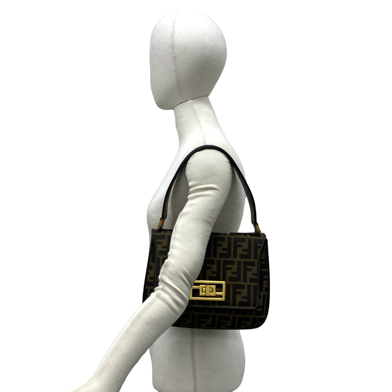 B (目立った傷や汚れなし)】FENDI フェンディ ズッカ FF 柄 キャンバス B (目立った傷や汚れなし)】FENDI フェンディ ズッカ FF 柄 キャンバス
