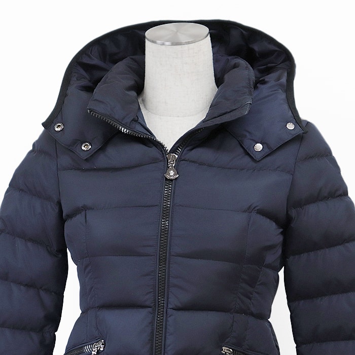 B (目立った傷や汚れなし)】【極美品】MONCLER モンクレール ダウン