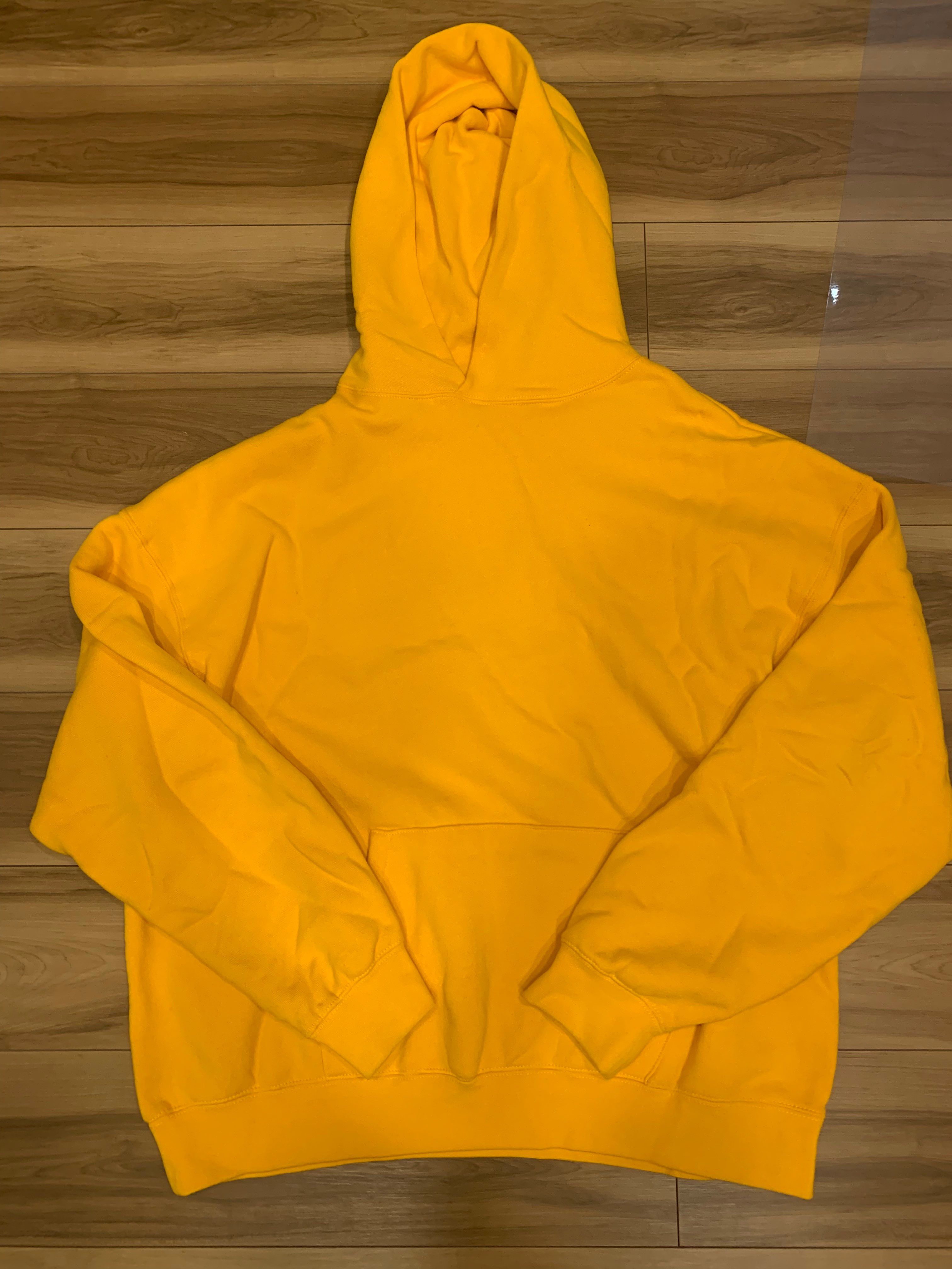 FEAR OF GOD Essentials Graphic Pullover Hoodie "Yellow"