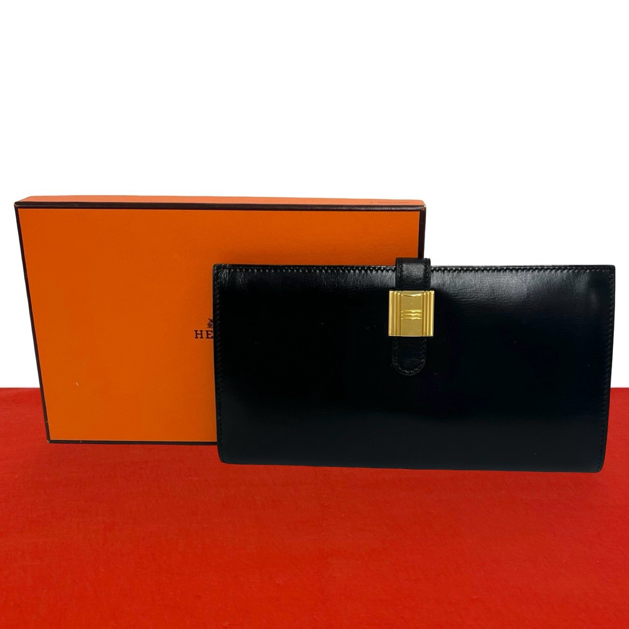 HERMES エルメス ソミュール ディアンヌ ボックスカーフ 長財布 ブラック
 28190