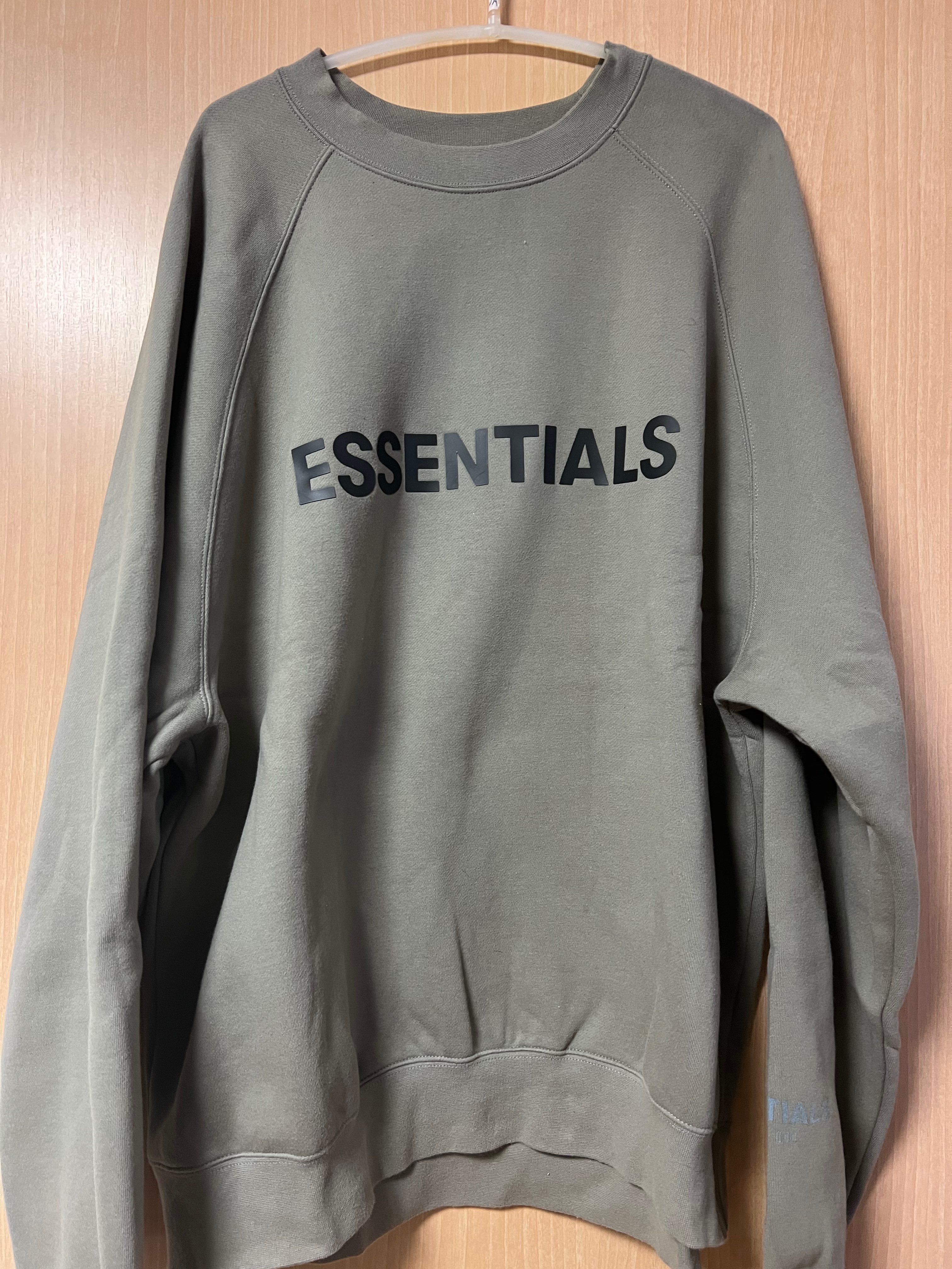 FEAR OF GOD ESSENTIALS 3D Silicon Applique Crewneck "Tan/String"