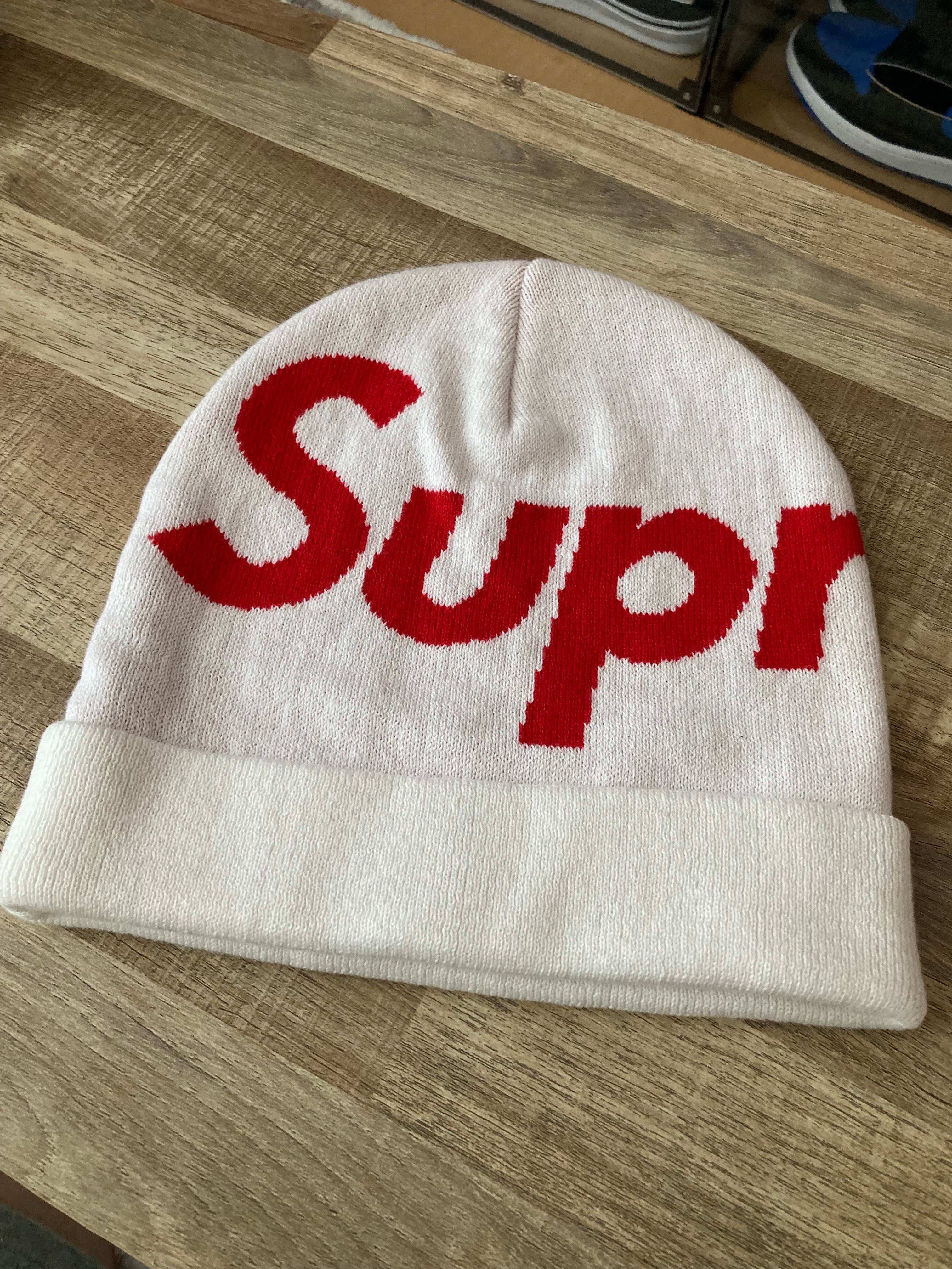 Supreme Big Logo Beanie "White"