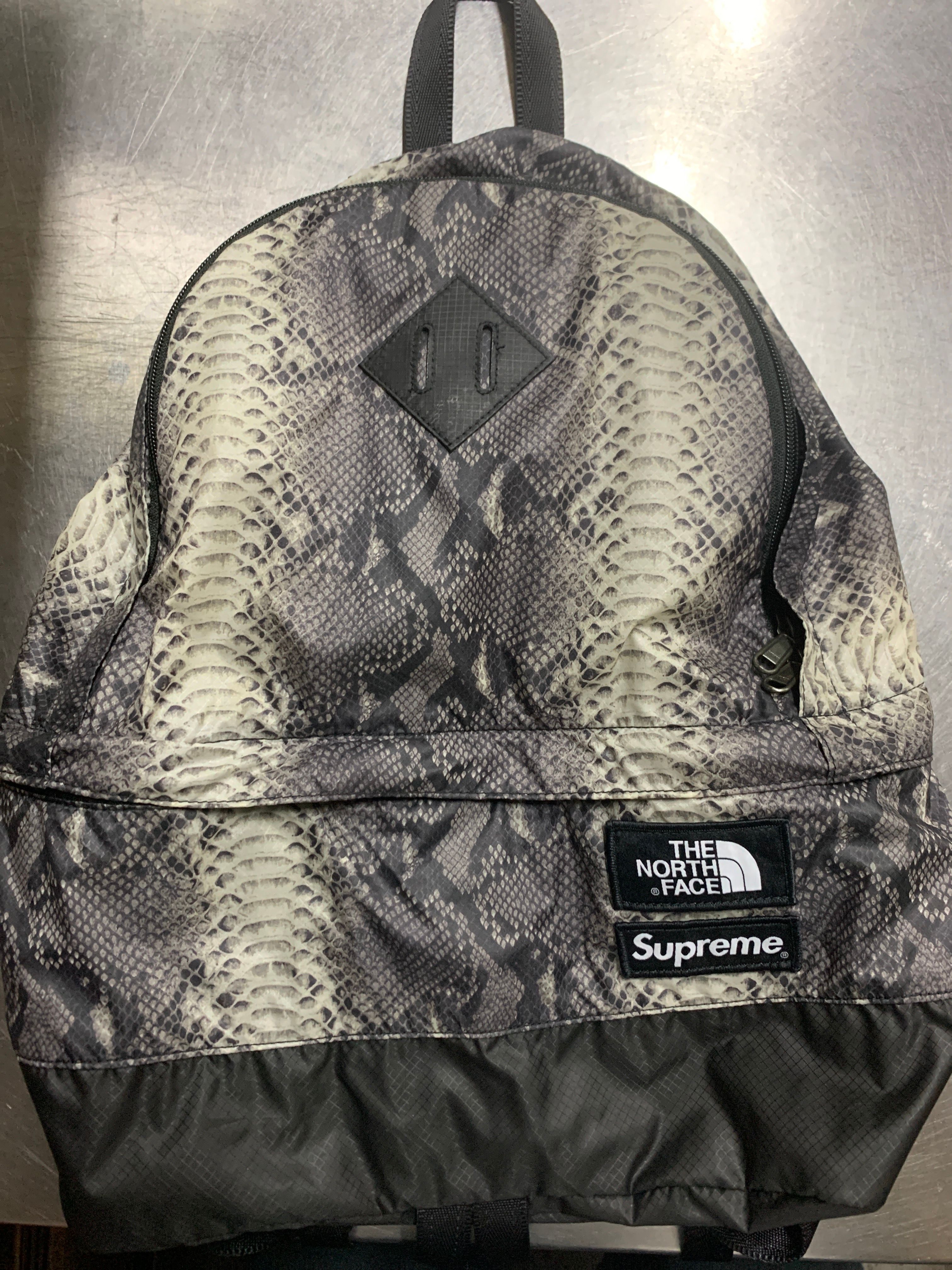 Supreme x The North Face Lightweight Day Pack "Black"