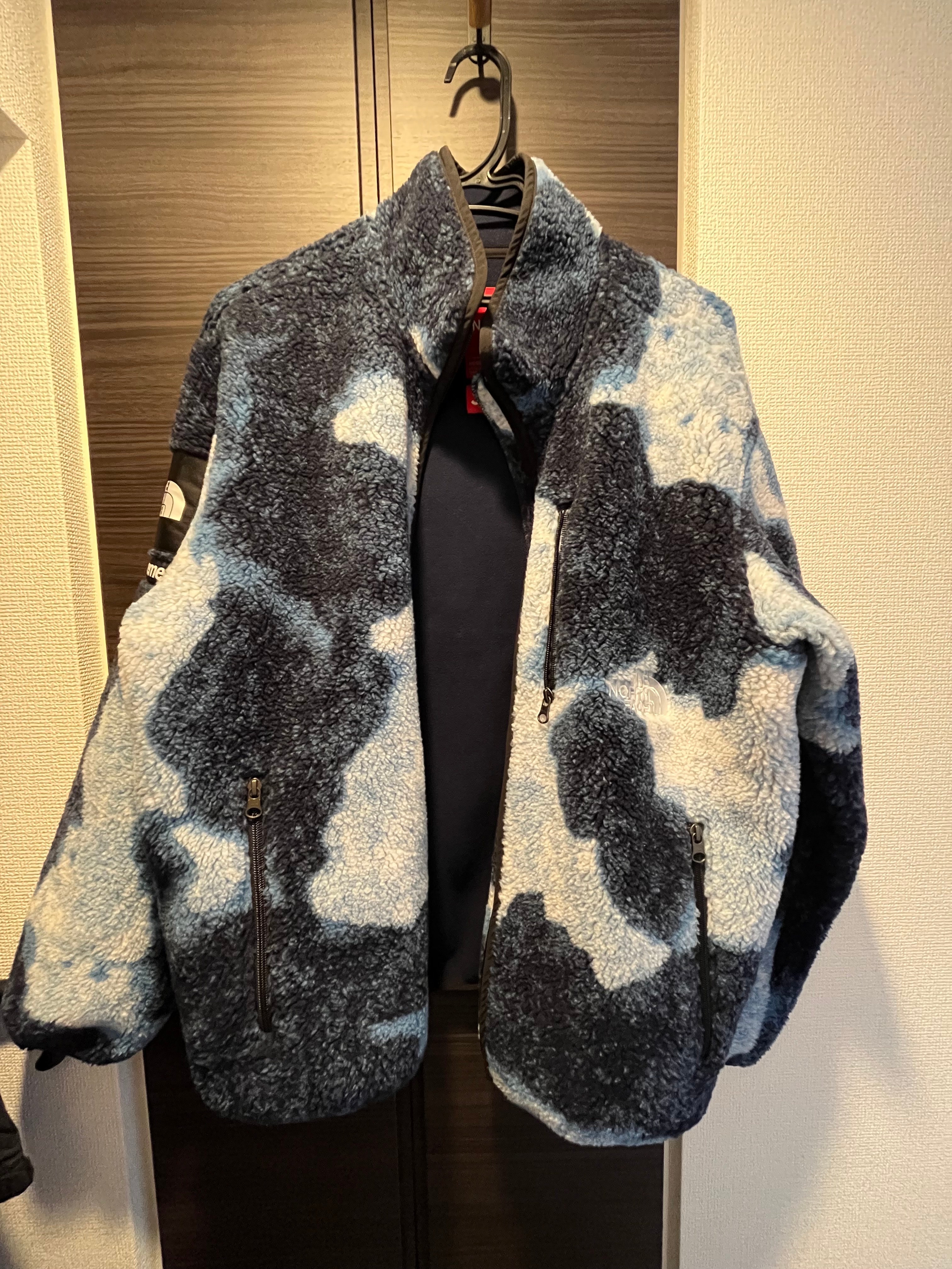 Supreme x The North Face Bleached Denim Print Fleece Jacket "Indigo"