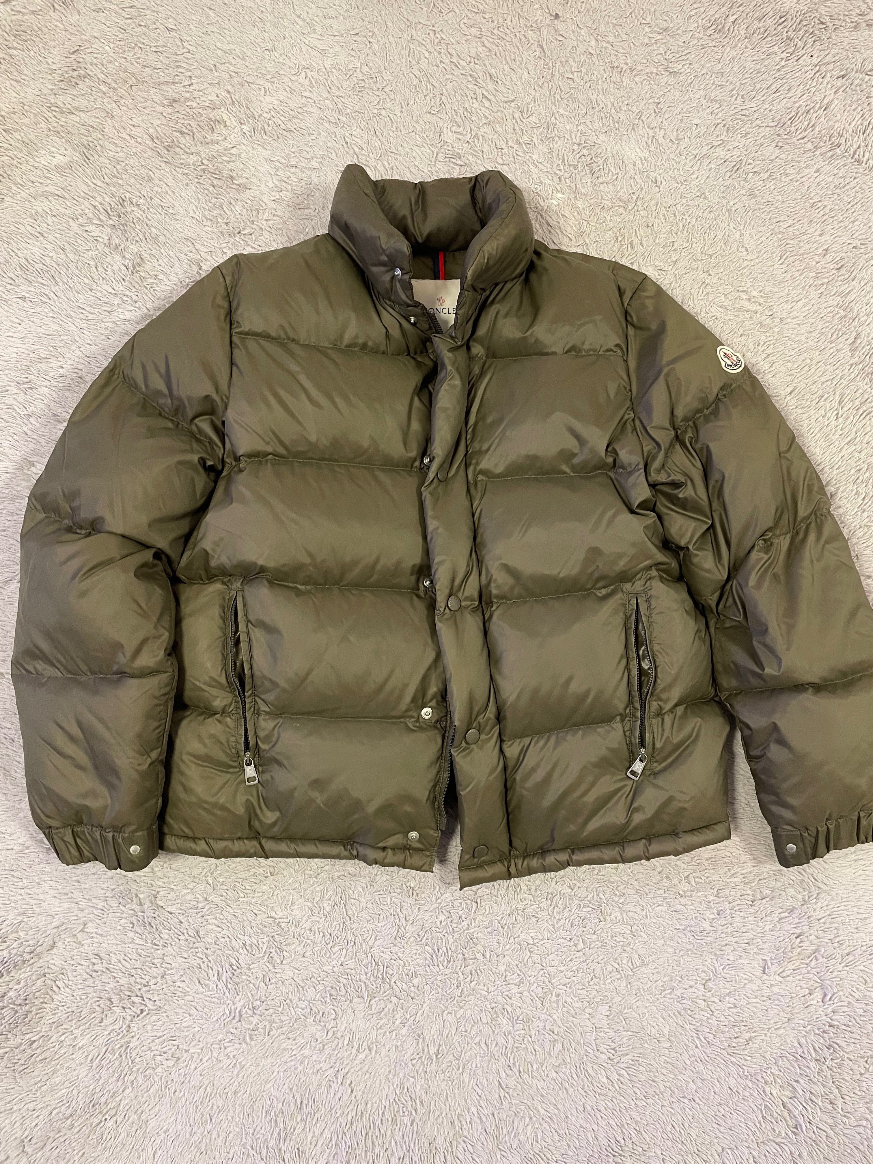 モンクレール ダウンジャケット