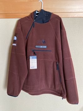 Supreme / The North Face Steep Tech Fleece Pullover