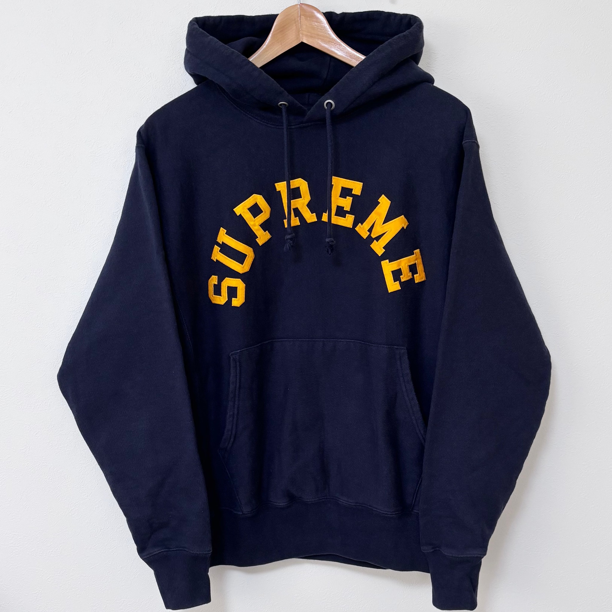 Supreme x Champion Hooded Sweatshirt "Navy"
