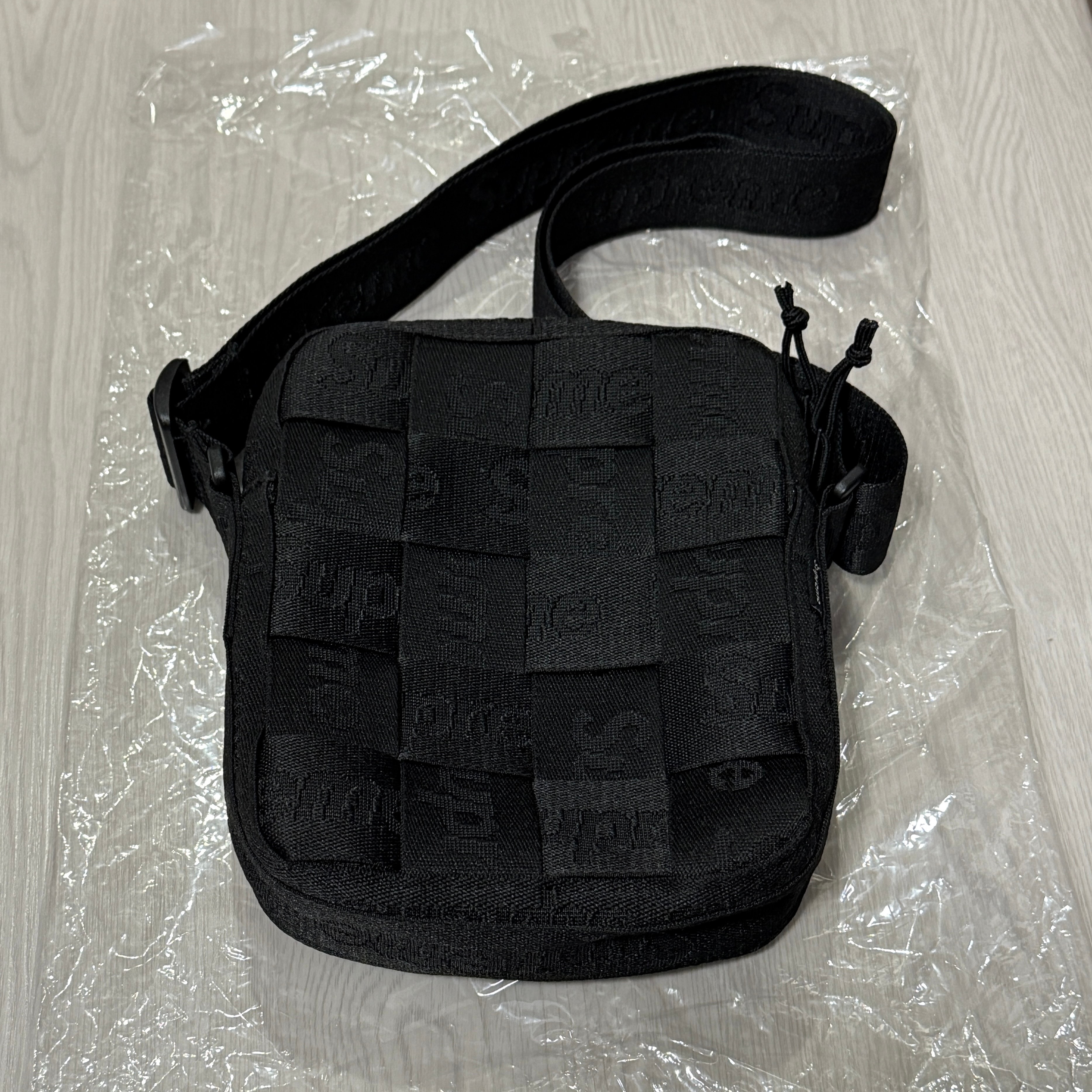 Supreme Woven Shoulder Bag 