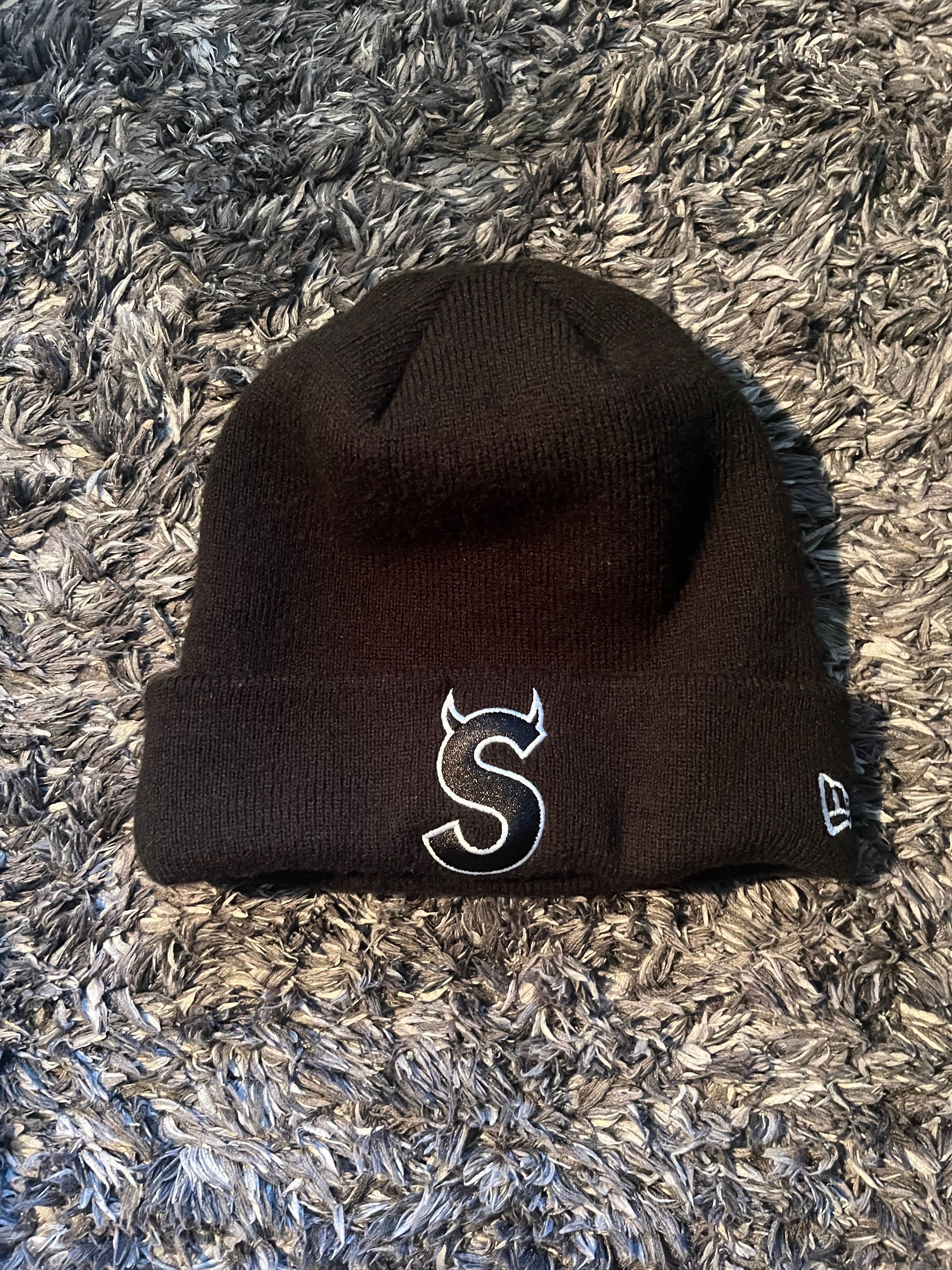 Supreme New Era S Logo Beanie "Black" (22FW)