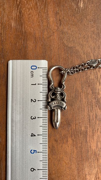 クロムハーツ ダガーチャーム