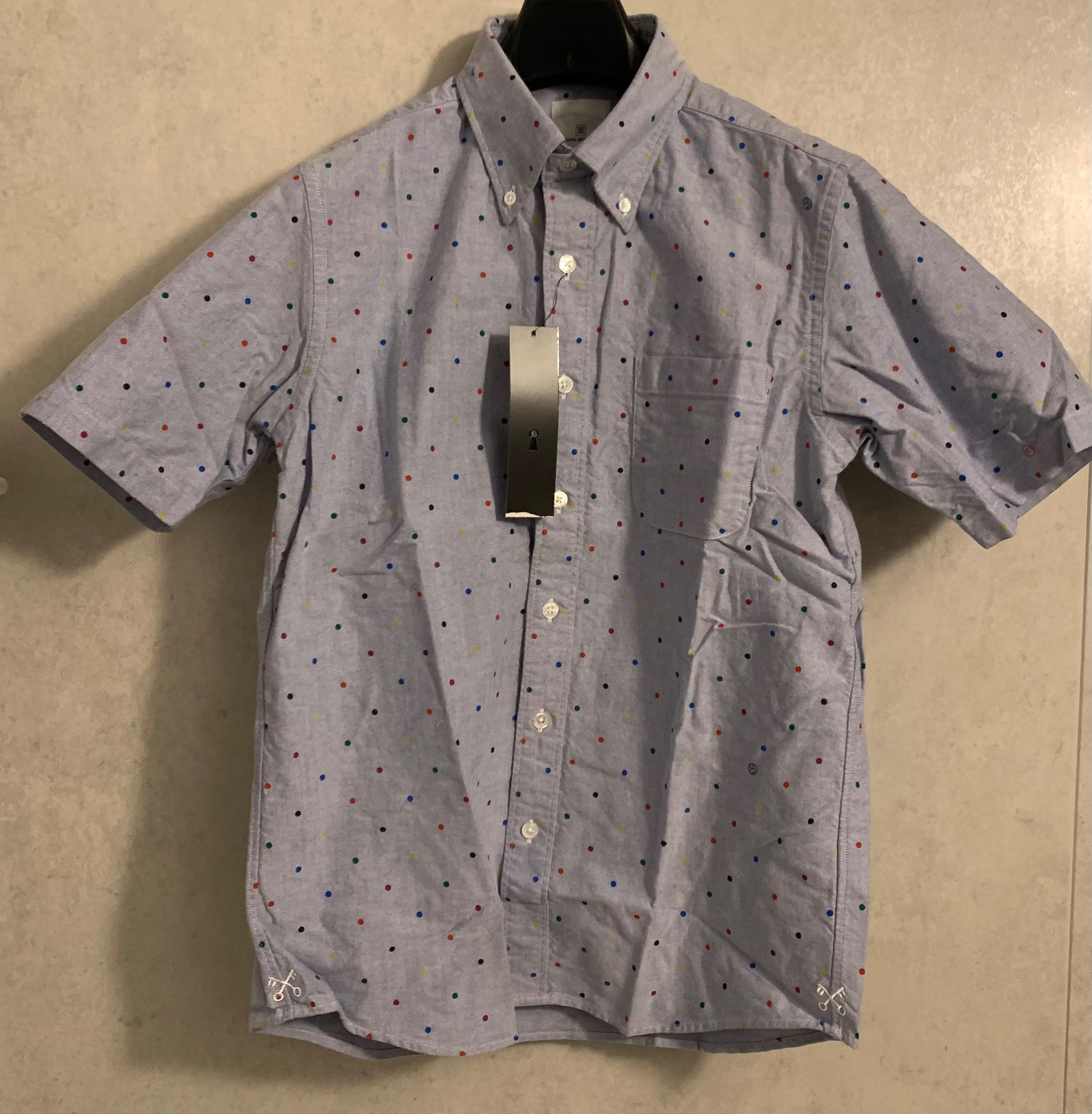 特価uniform experiment フラグメントUEドット柄シャツ青2