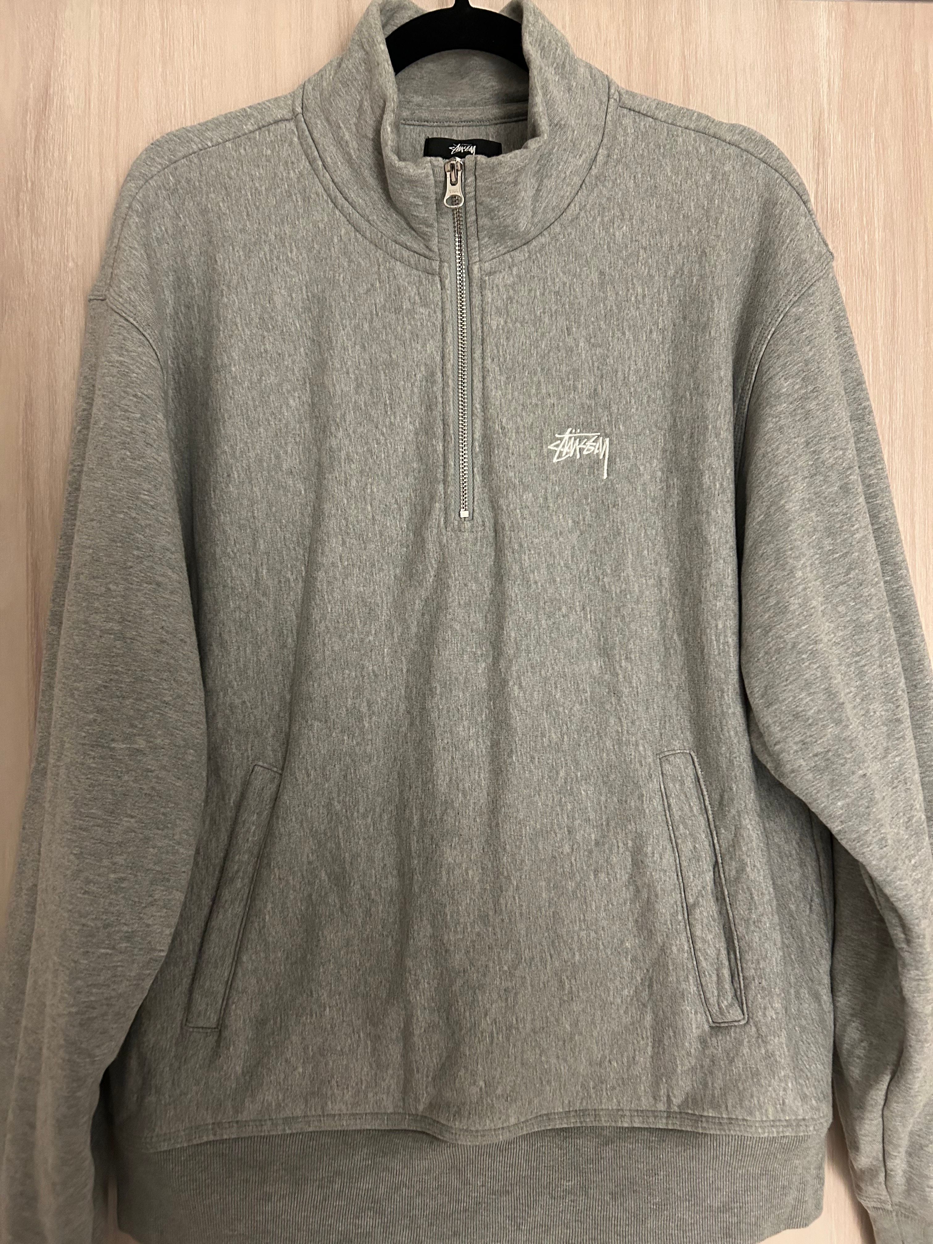 stussy ハーフジップトレーナー