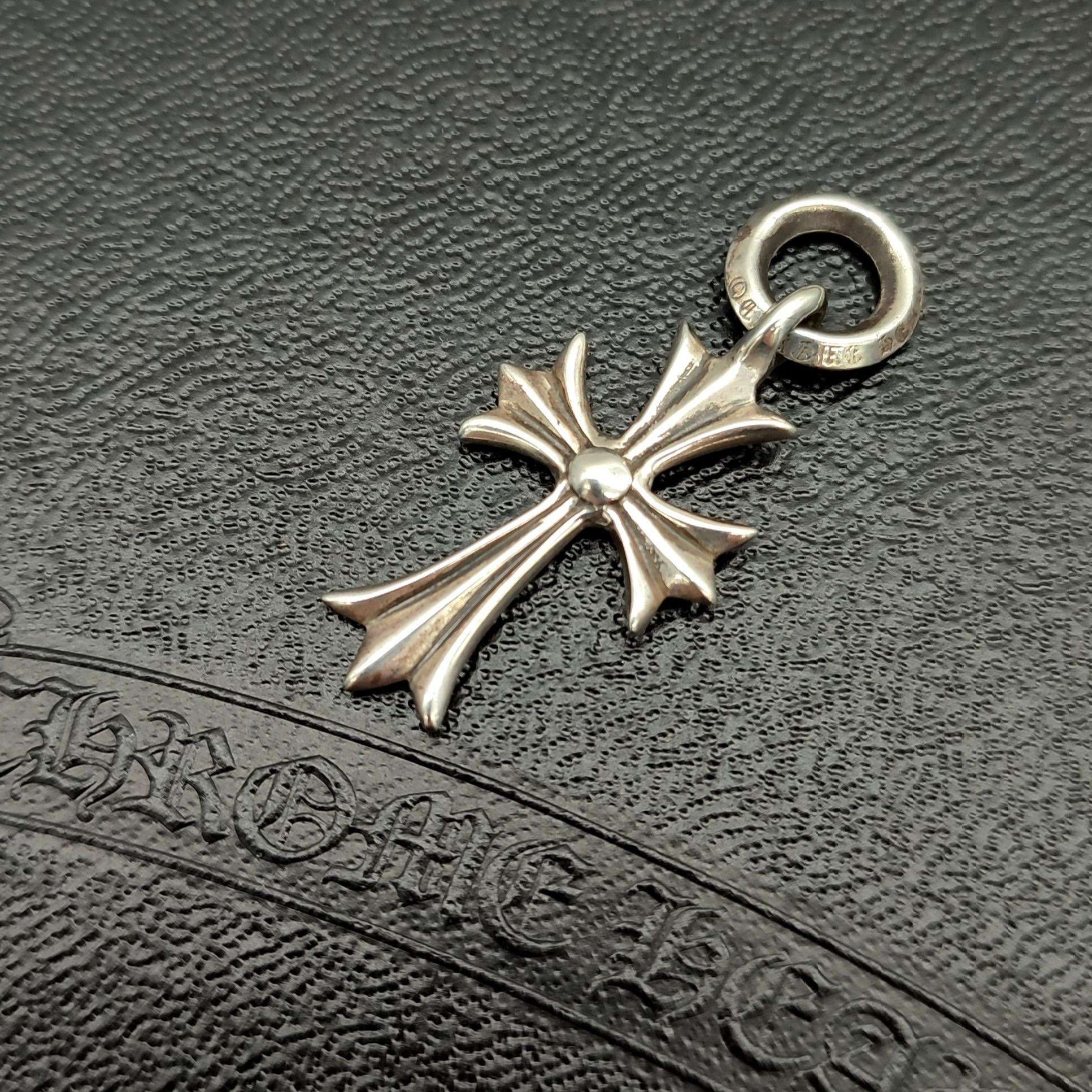Chrome Hearts Tiny CH Cross Charm "Silver"