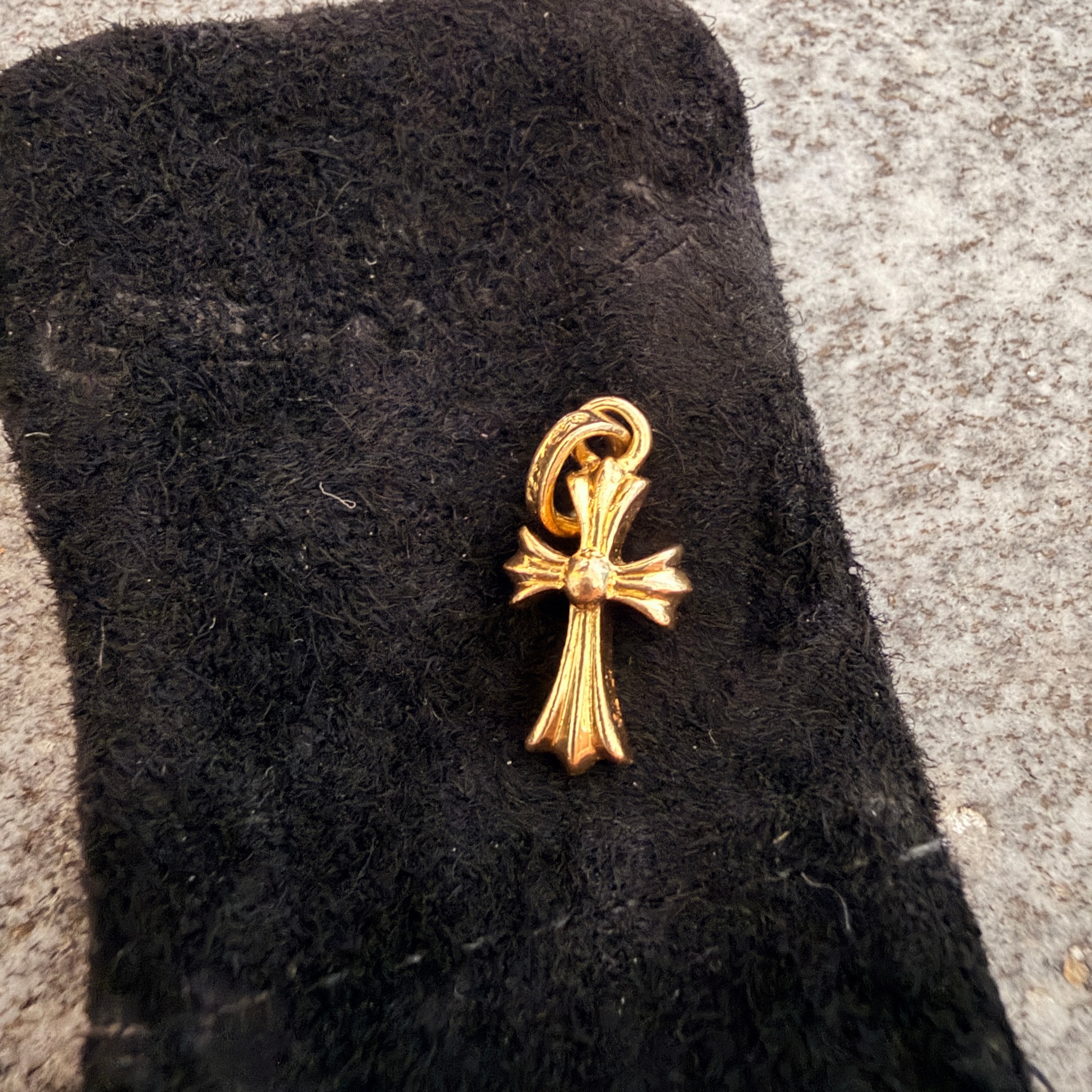 Chrome Hearts 22K Cross Baby Fat Charm "Yellow Gold"