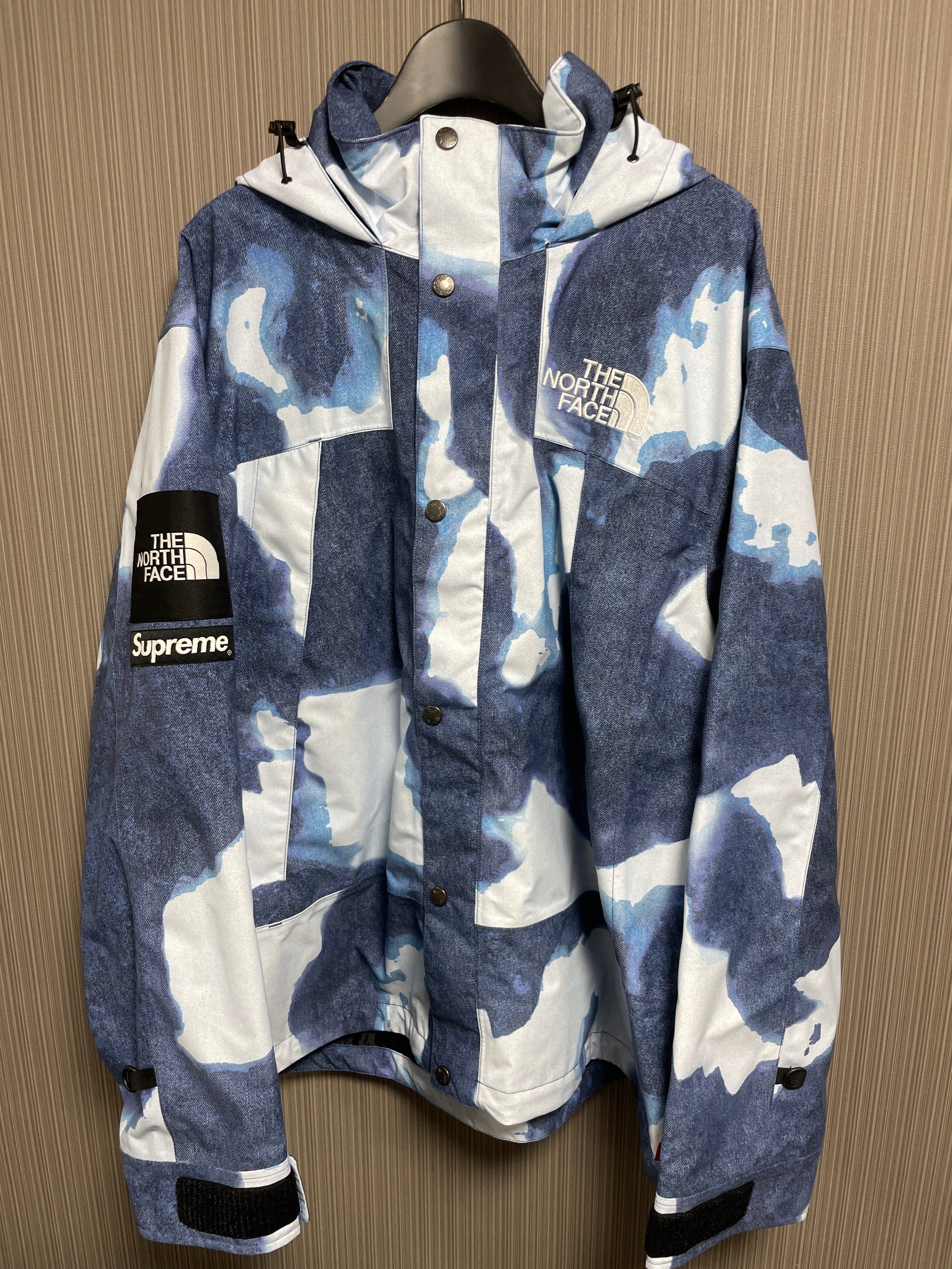 Supreme x The North Face Bleached Denim Print Mountain Jacket "Indigo"