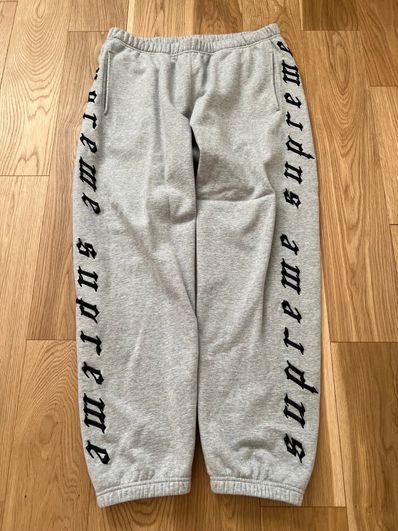 Supreme Raised Embroidery Sweatpant "Heather Grey"