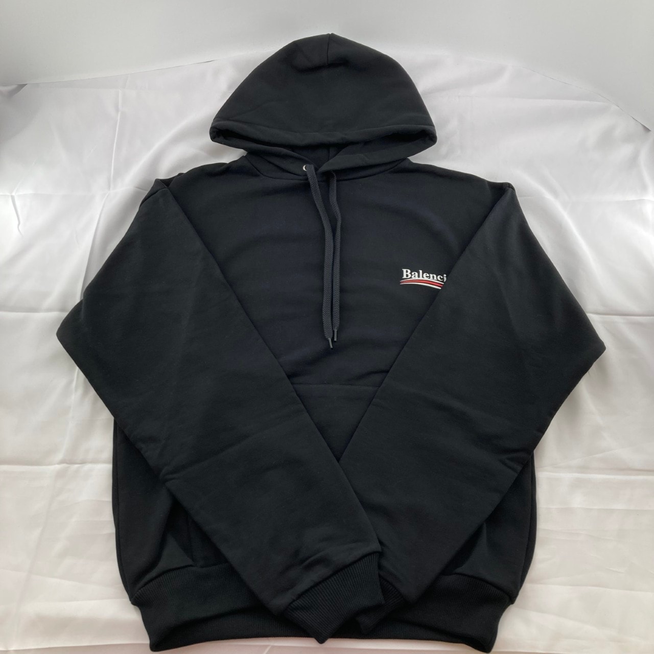 BALENCIAGA(バレンシアガ) キャンペーンロゴ プルオーバーパーカー XS 556145 ブラック