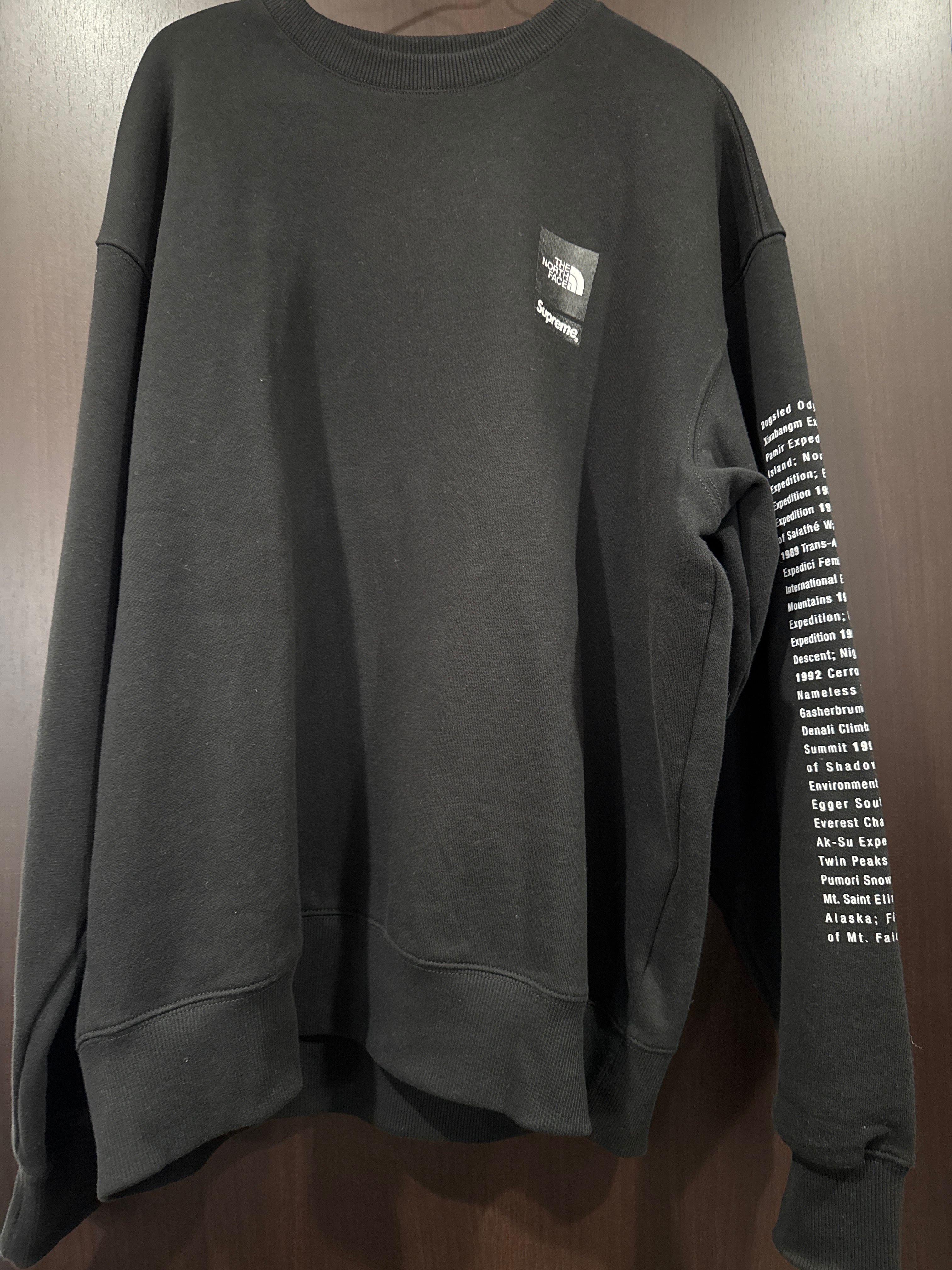 Supreme x The North Face Crewneck "Black"