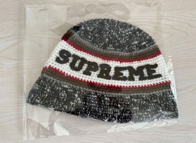 Supreme Knit Logo Crusher "Black"