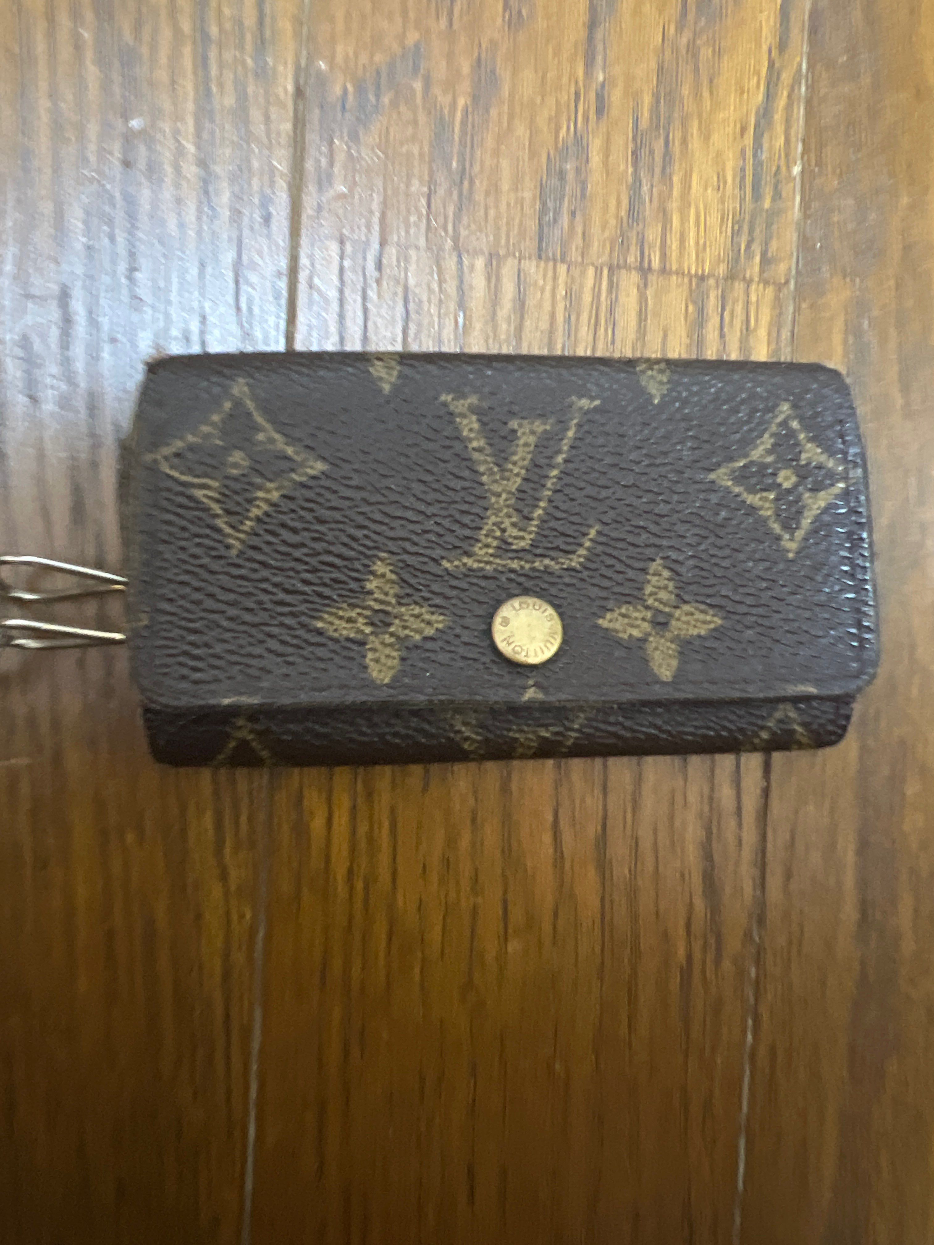 Louis Vuitton 4 Key Holder Monogram