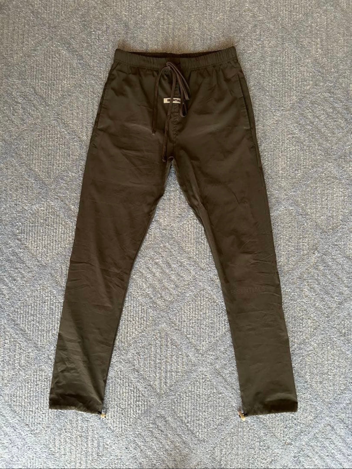 フィアオブゴッド エッセンシャルズ ナイロン トラック パンツ "ブラック"