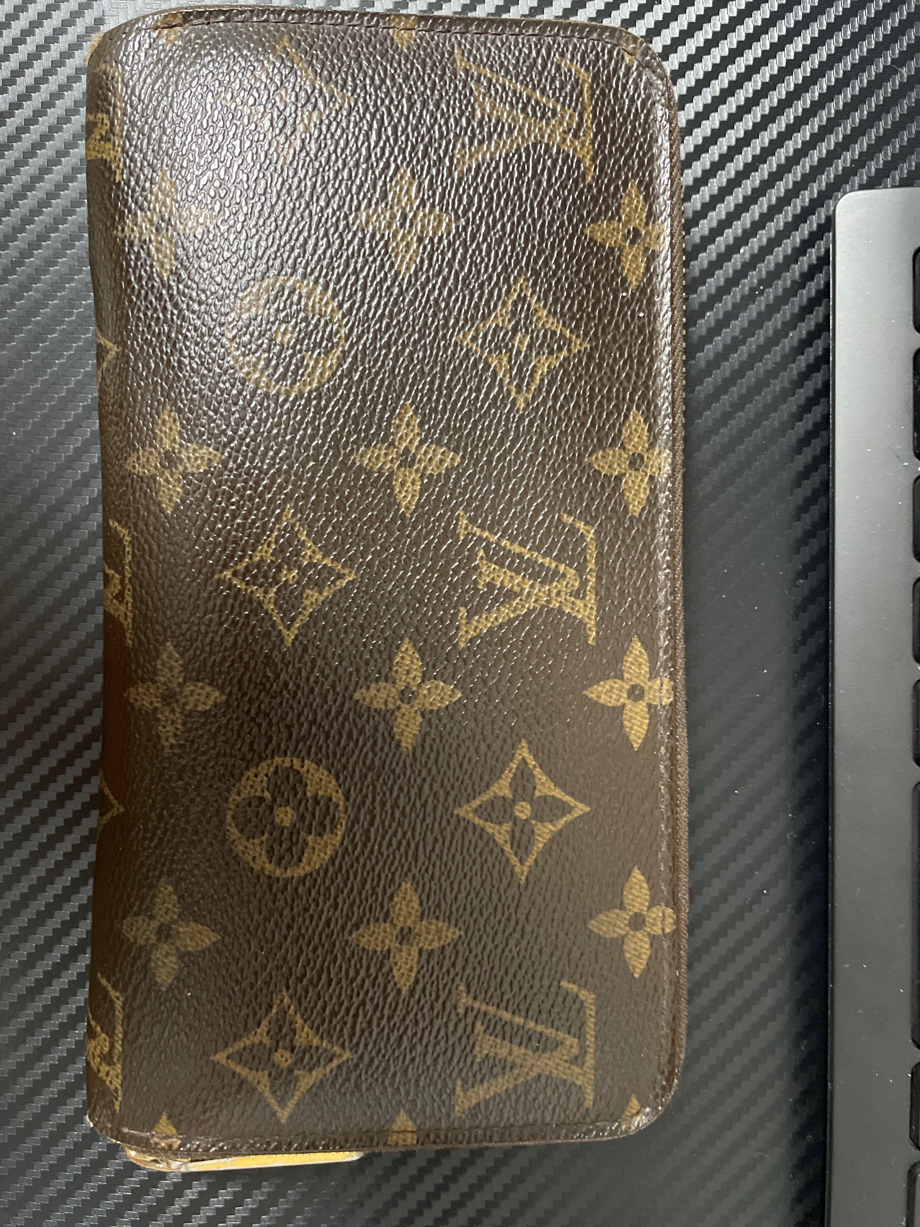 Louis Vuitton Zippy Wallet Monogram