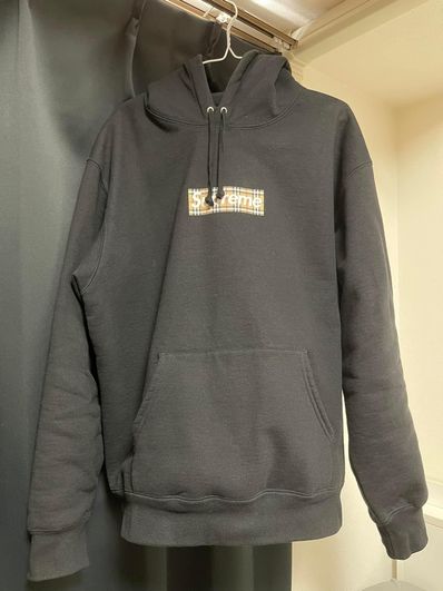 Supreme / Burberry Box Logo Hooded Sweatshirt "Black"