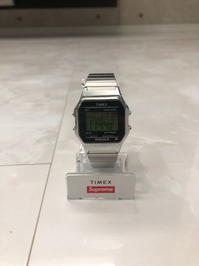 Supreme / Timex® Digital Watch "Silver"