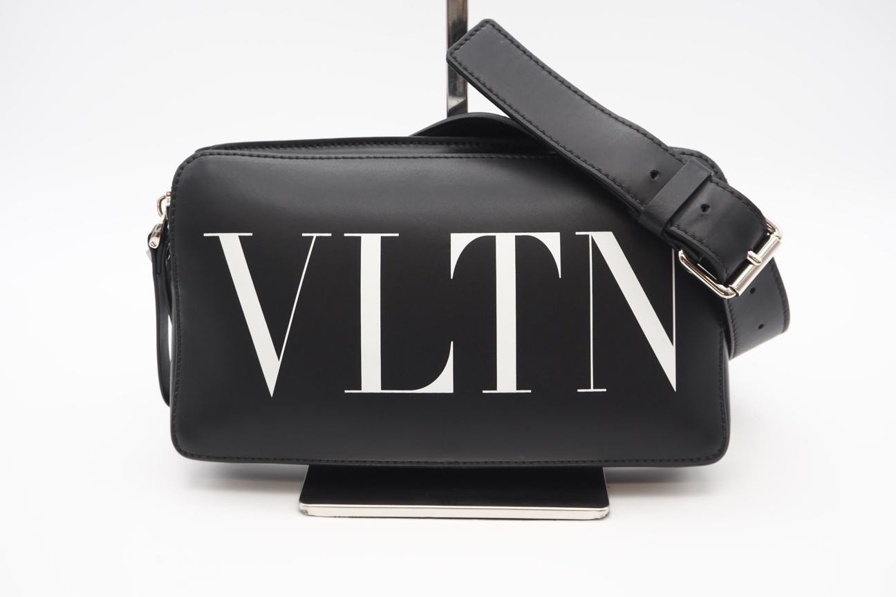 B (目立った傷や汚れなし)】美品 Valentino ヴァレンチノ VLTNロゴ