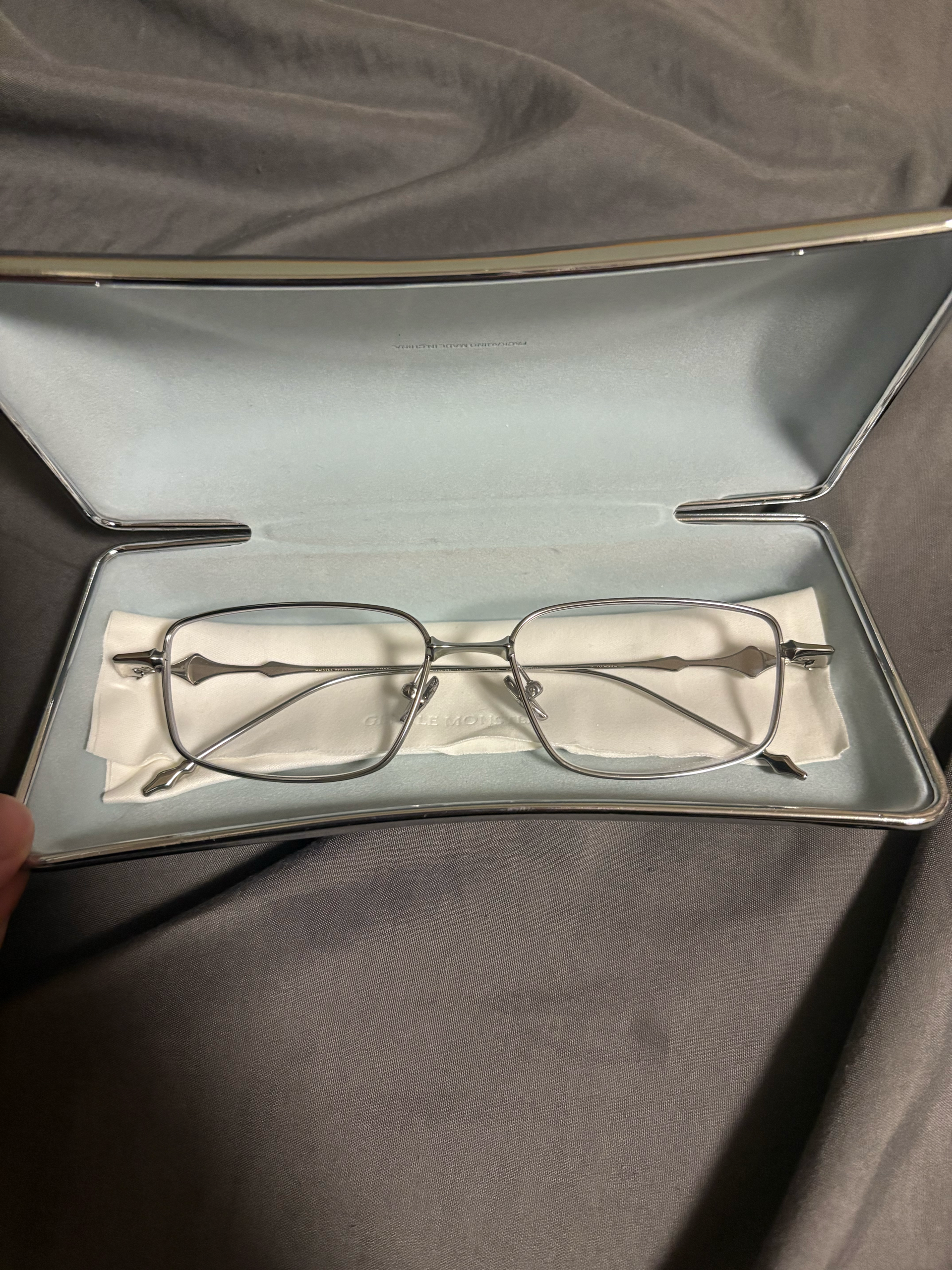 Gentle Monster Atomic 02 "Silver/Clear Lens"