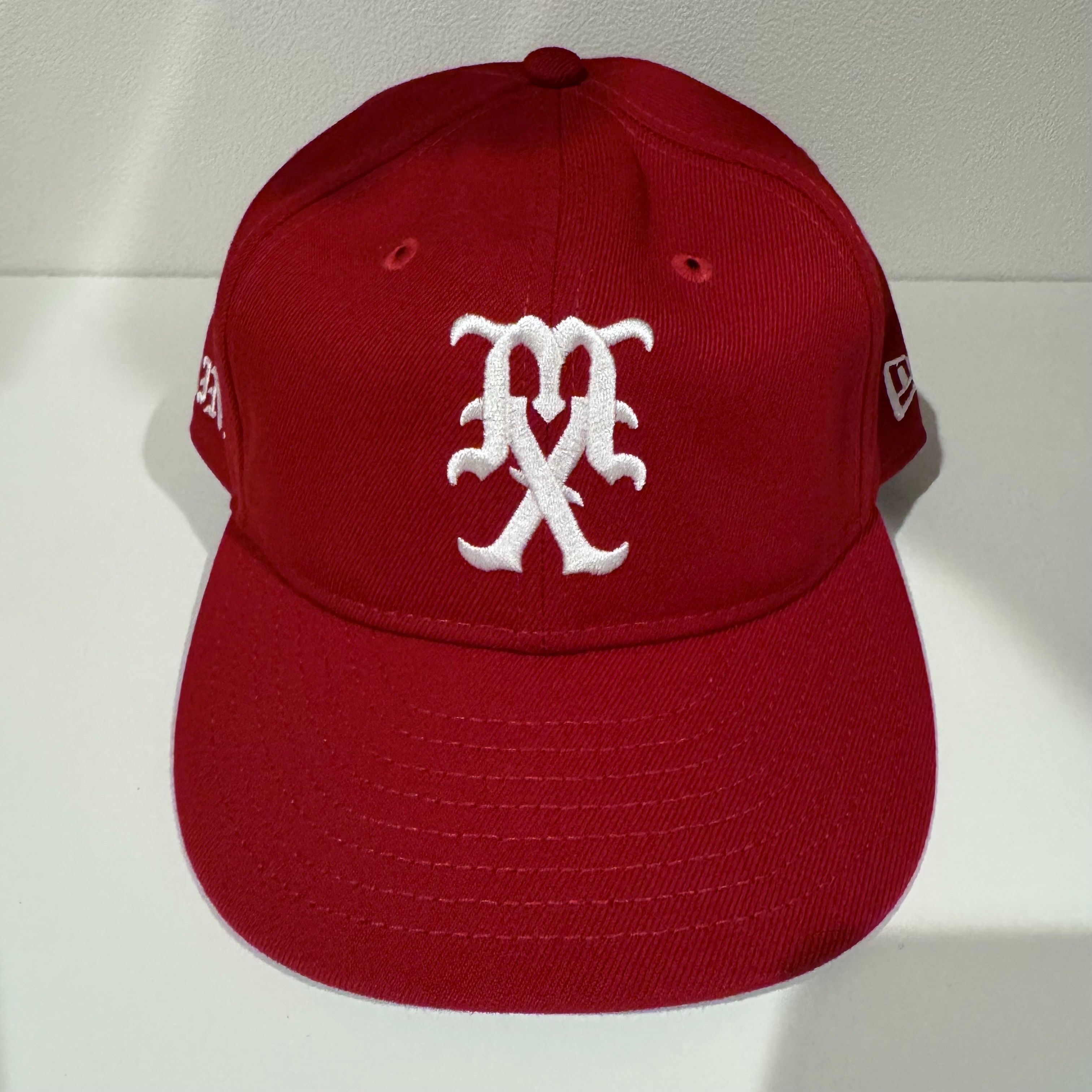 NEW ERA x SAINT Mxxxxxx Retro Crown 9Fifty "Red"