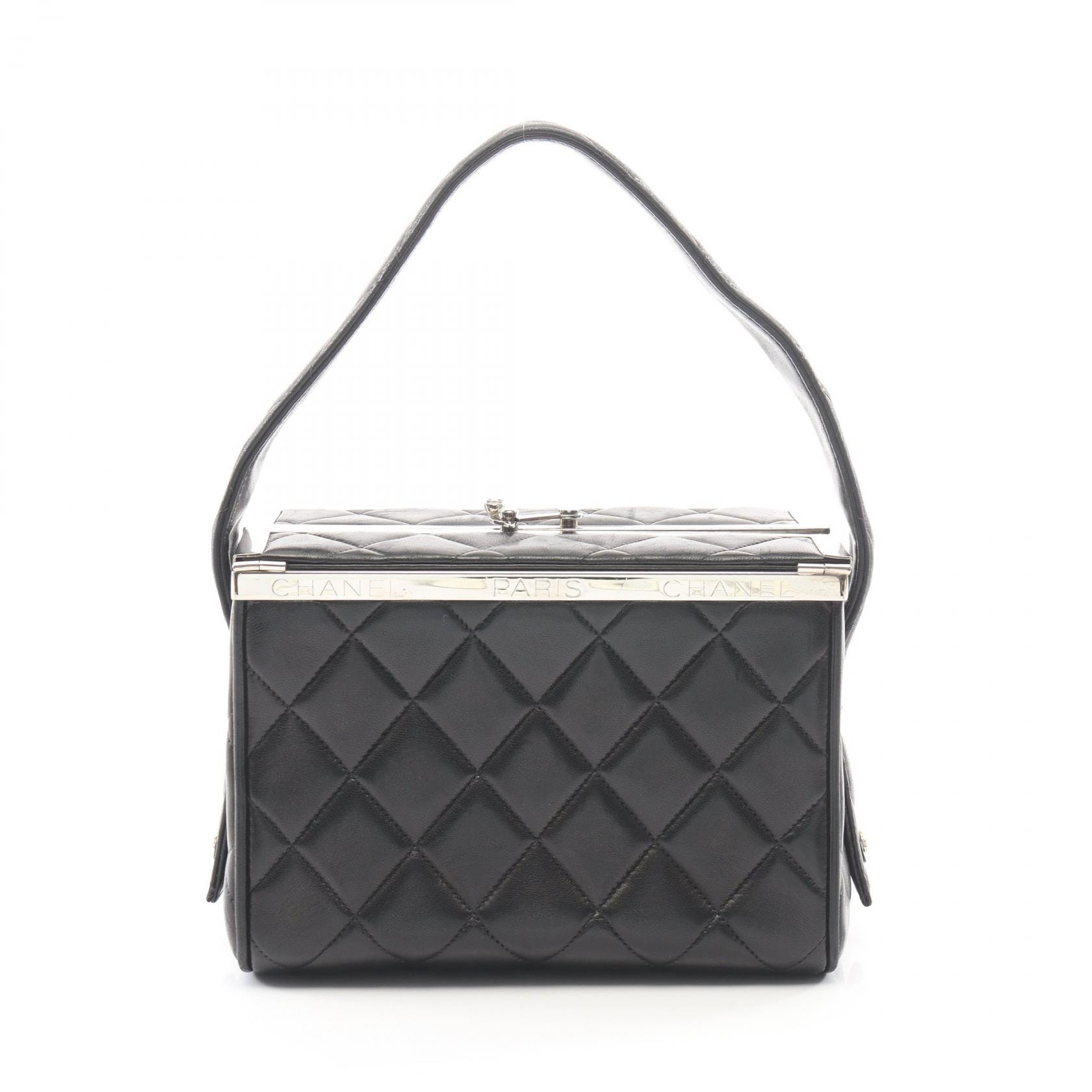シャネル CHANEL マトラッセ ハンドバッグ バッグ ラムスキン(羊革) レディース ブラック系 【中古】