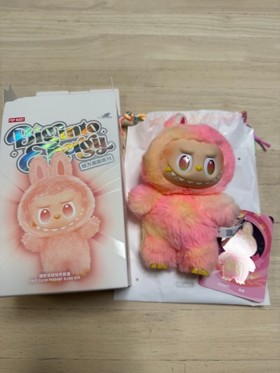 POP MART THE MONSTERS (LABUBU) Big into Energy Series Plush Pendant LOYALTY