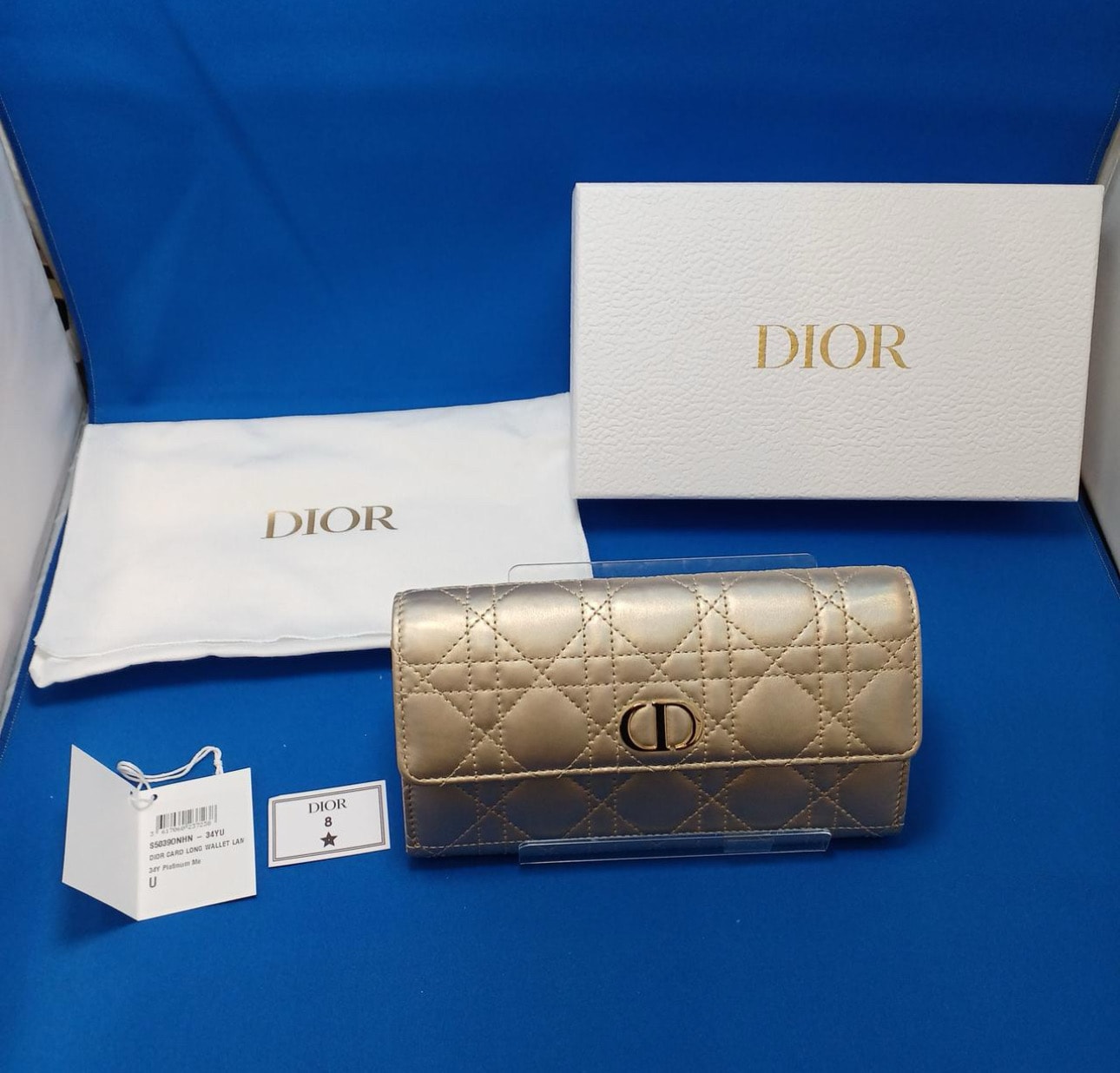 DIOR