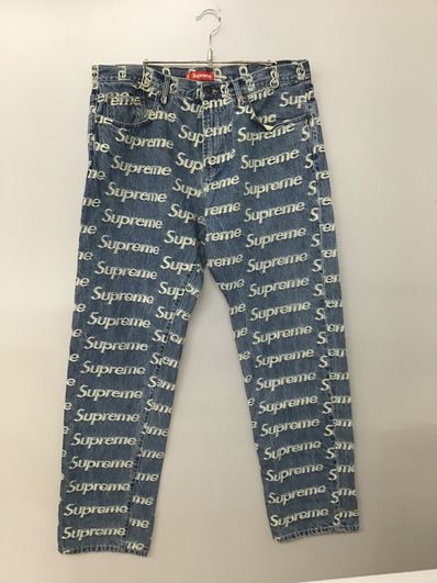 Supreme Frayed Logos Regular Jean "Blue"