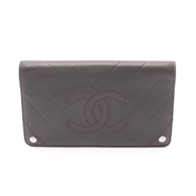 シャネル CHANEL シェブロン Vステッチ 二つ折り長財布 財布 レザー レディース ブラウン系 【中古】