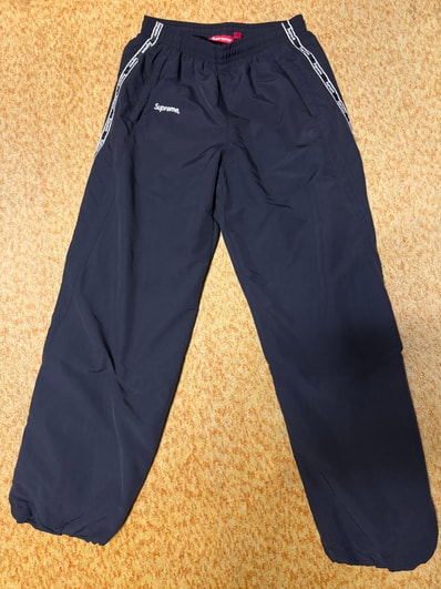 Supreme Logo Taping Track Pant "Black"