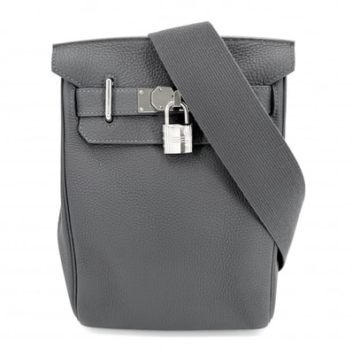 HERMES エルメス ショルダーバッグ アッカドPM クロスボディバッグ 肩掛け 斜め掛け W刻印 レザー グレー シルバー金具 レディース 美品 2024年【中古品】