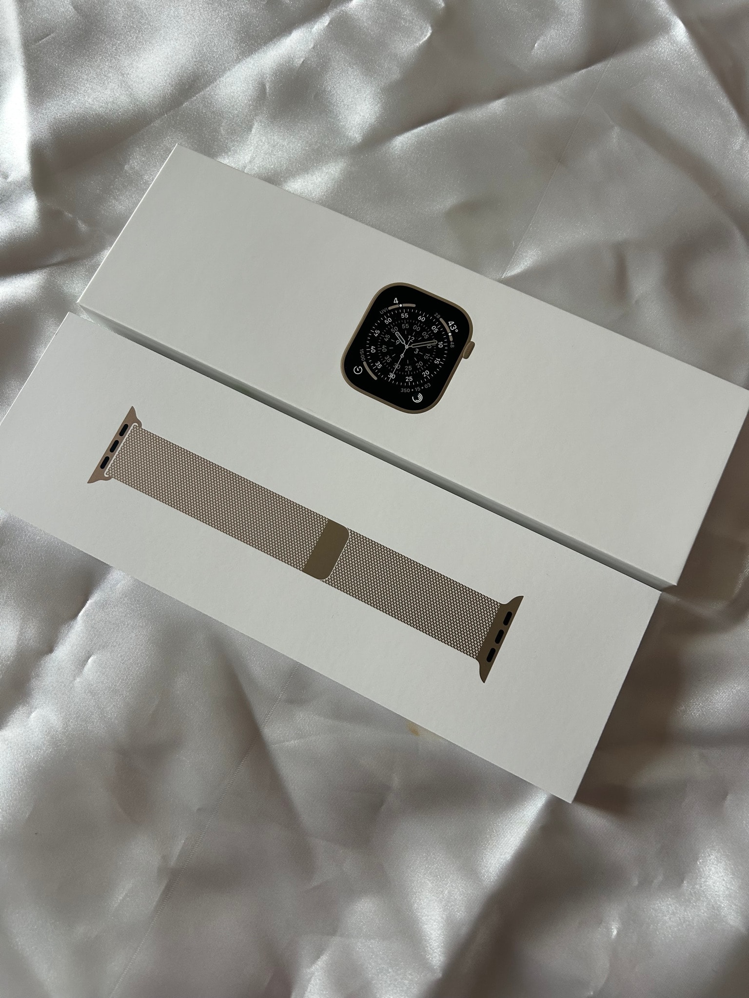 新品未開封Apple Watch11ゴールドチタニウムゴールドミラネーゼループ