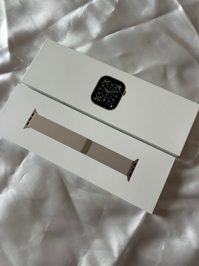 新品未開封Apple Watch11ゴールドチタニウムゴールドミラネーゼループ
